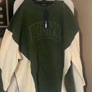 Men's Green and Cream Sweater